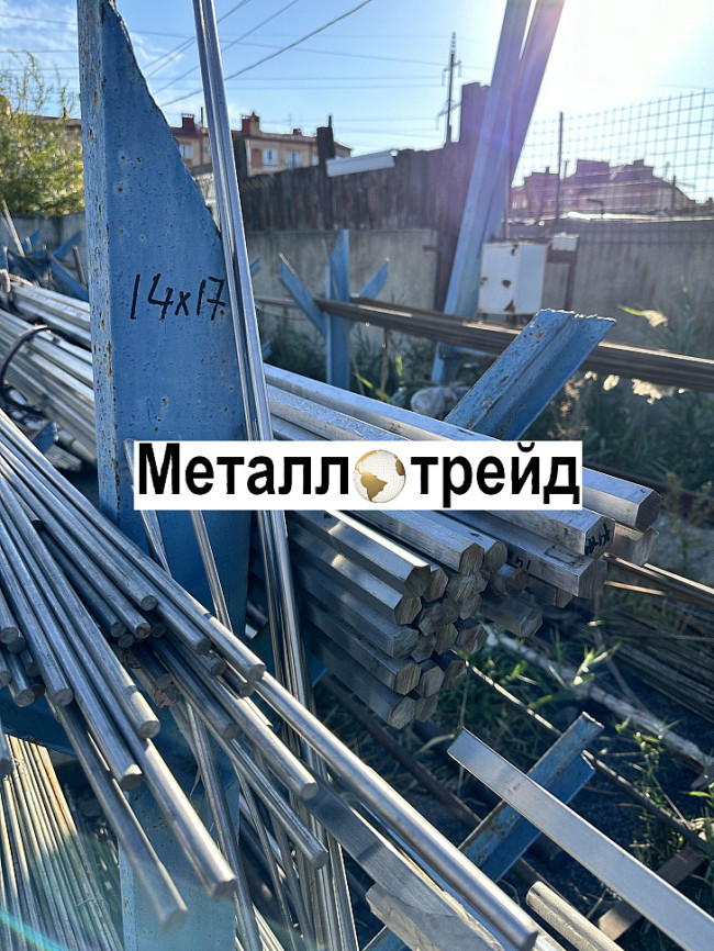 Шестигранник нержавеющий 12Х18Н10Т 9 мм
